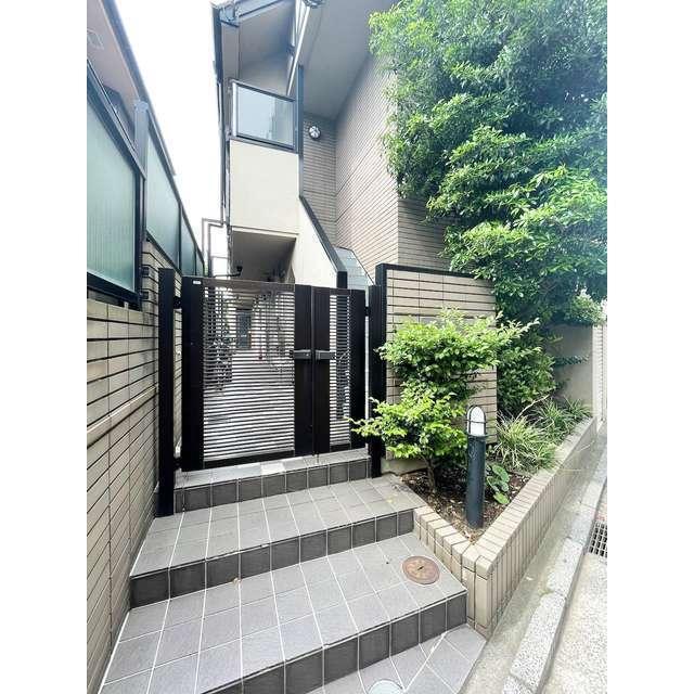 サウスピア吉祥寺2階 エントランス