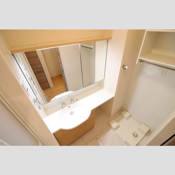 M.Oハイツ31 洗髪洗面化粧台・室内洗濯機置き場