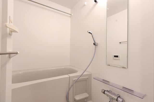 nido SAKURAGAOKA2階 バス