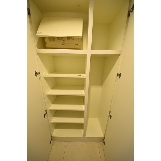 ラグジュアリーアパートメント白金5階 玄関