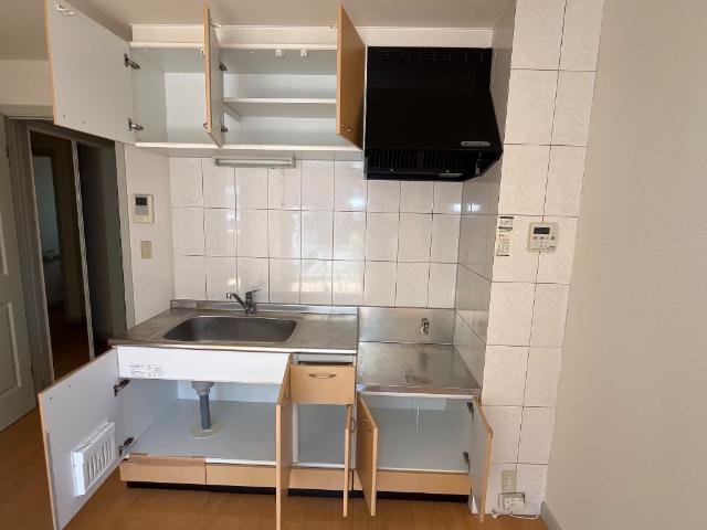 サンタプレイス キッチン