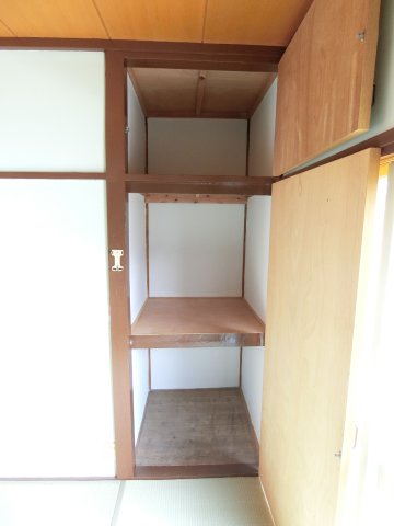 あさひ住宅　６号6号室 収納