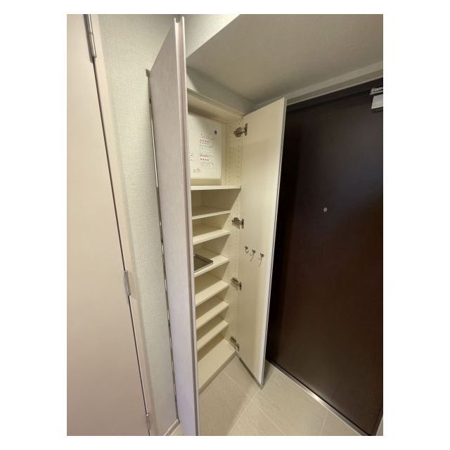 ブランシエスタ荻窪0303号室 収納