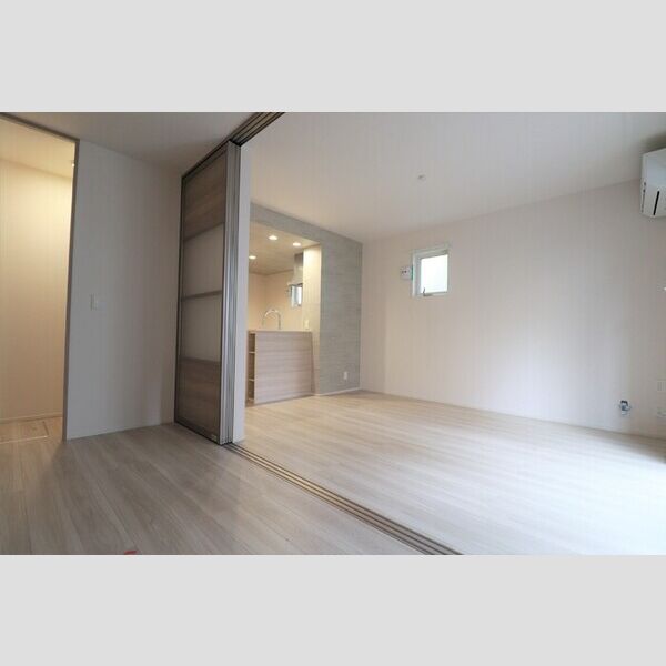 MAHALO‘AINA(マハロアイナ)102号室 LDK11.2帖、洋室4.1帖