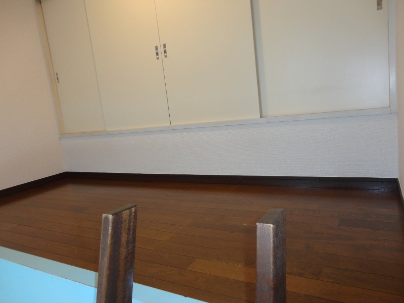 アーバン高島平A 内観