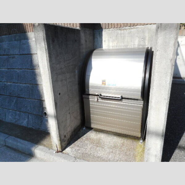 リヴィエールⅡ 入居者様専用ゴミストッカー