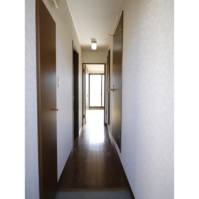 プレジール R102号室 内観