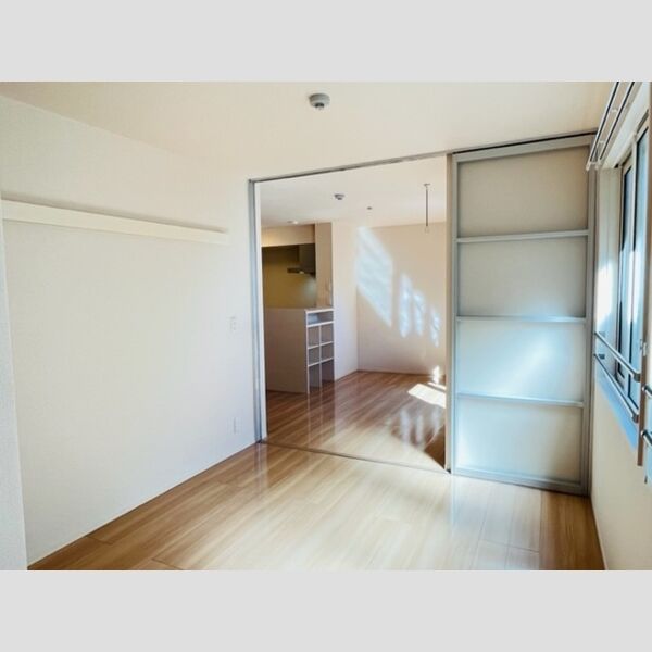 グランウェル202号室 洋室