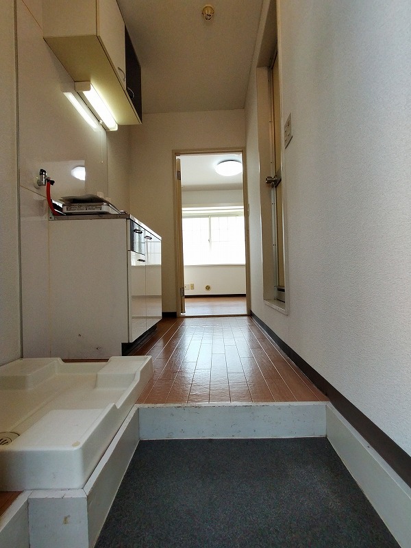 サウサリートⅡ1階 玄関