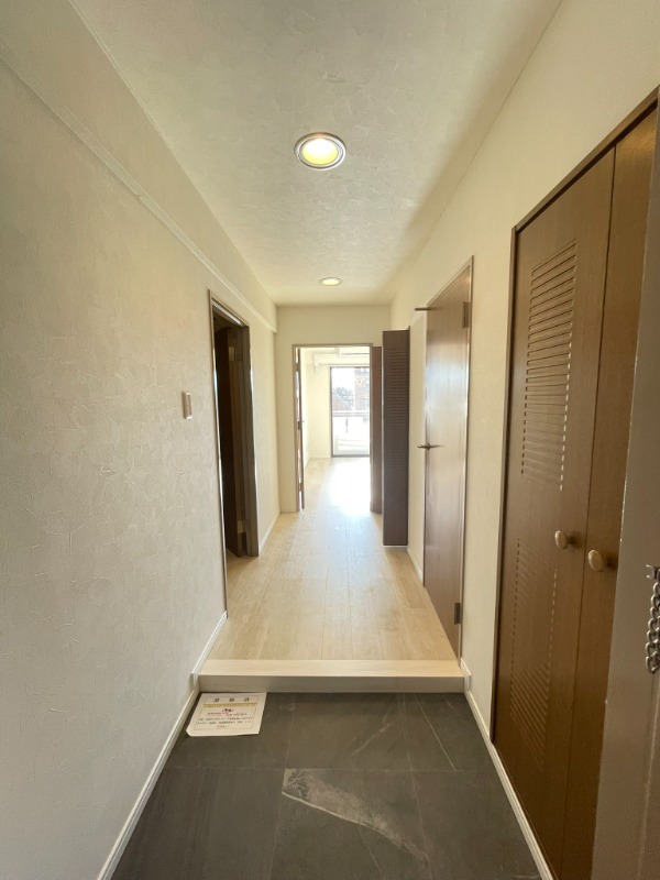 TraValore淵野辺3階 玄関