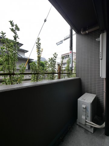 アーバンパーク登戸1階 内観