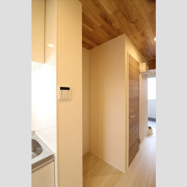 タウンコート上木崎103号室 同建物別部屋の参考画像