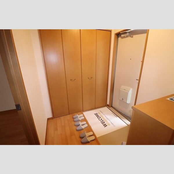 セピアコート　A 玄関