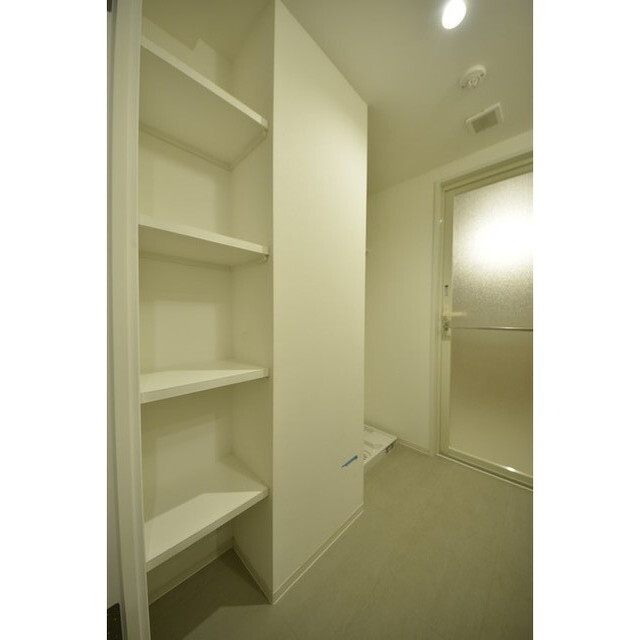 グランパセオ代々木上原0106号室 内観