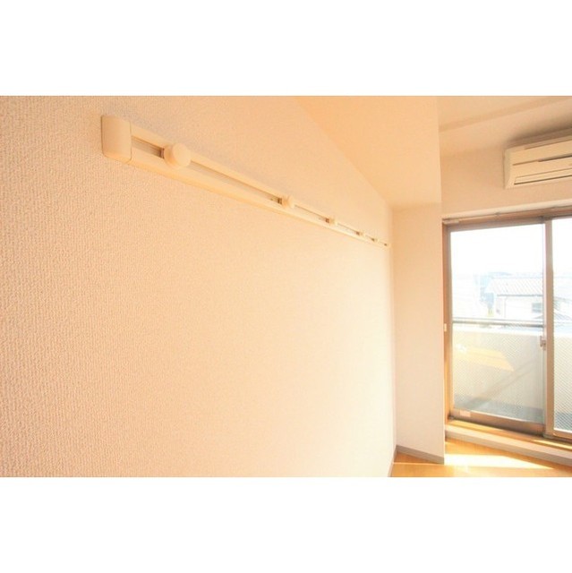 パーシモン湘南 301号室