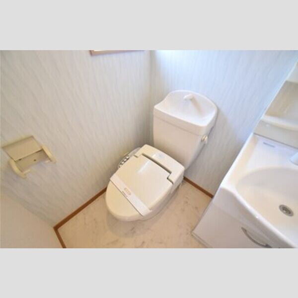 リヴィエール　B105号室 トイレ