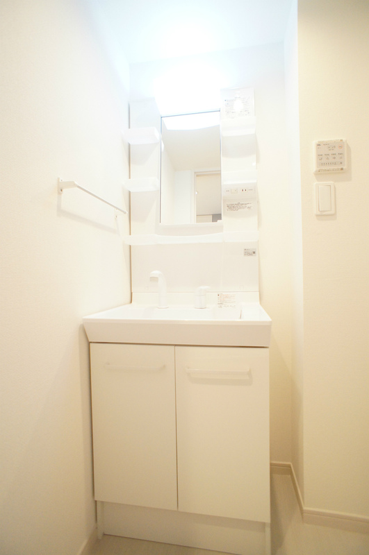 リブリ・インパル 洗面