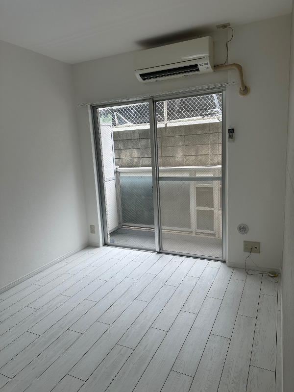 オリエンタル新丸子Ⅲ リビング