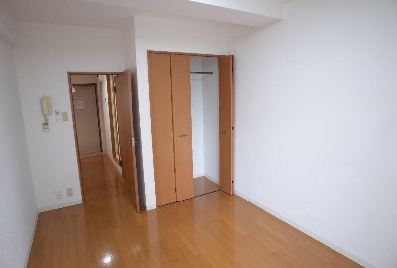 イーストベイ・船橋本町 寝室