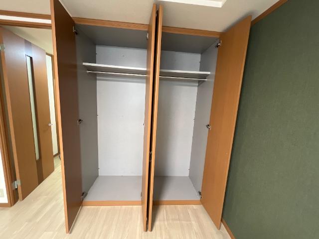 Ｇｒａｎｄｅ　Ｖｉｌｌａ（グランデ　ヴィラ）103号室 クローゼット