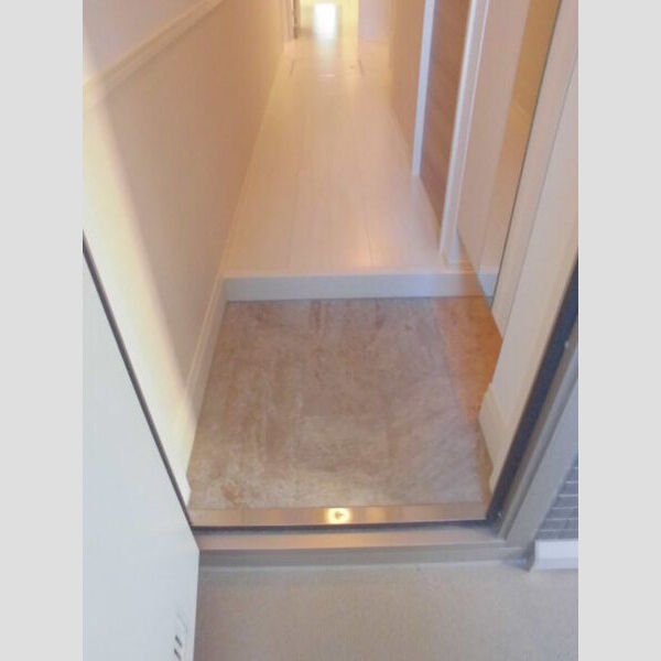 セジュールK 玄関