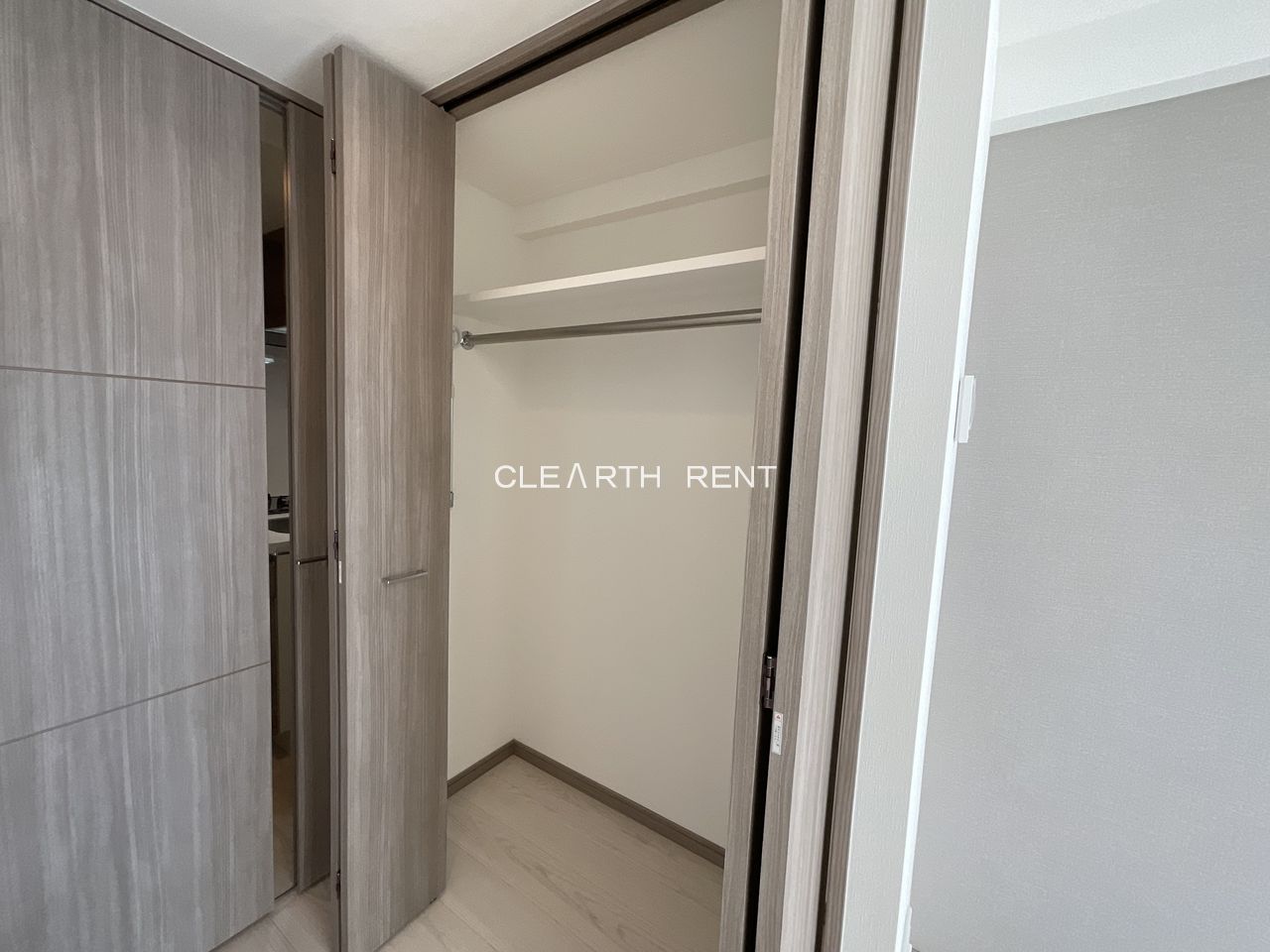 プロフーモ ヴィヴェンテ2階 同タイプ別住戸写真となります。現況と異なる場合がございます。