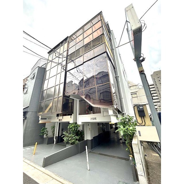 STO本郷の外観画像