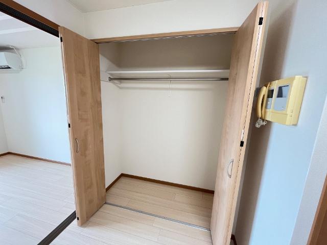 サザンクロスＢ102号室 クローゼット（イメージ）