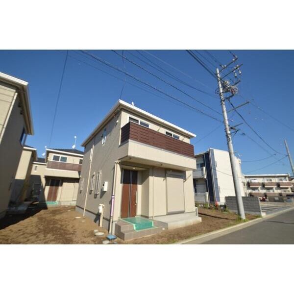 藤沢市本鵠沼2丁目戸建G棟の外観画像