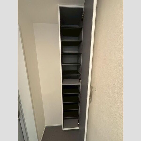 AXIA CITY大山 玄関