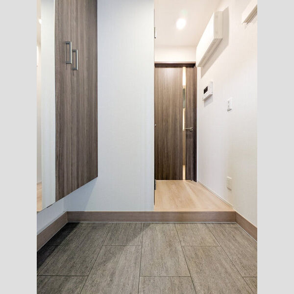 エスペリア相模が丘5丁目101号室 玄関