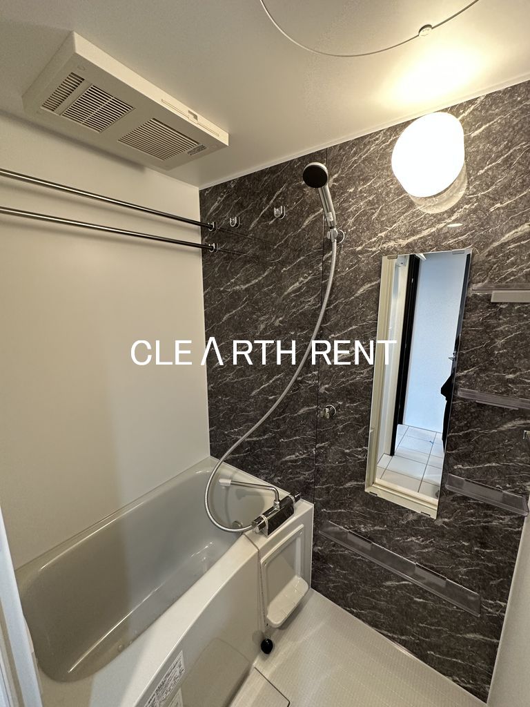 Ｐｒｉｍａｌ 石神井公園5階 浴室乾燥機付きバスルーム