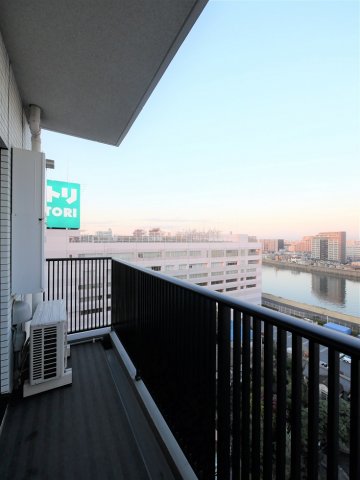 ベルグレード王子DUE9階 内観