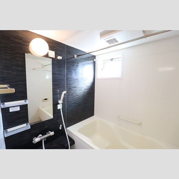 カーサリリオ201号室 バスルーム