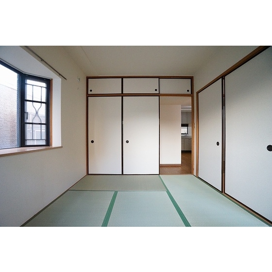 ポポラーレ壱番館 内観