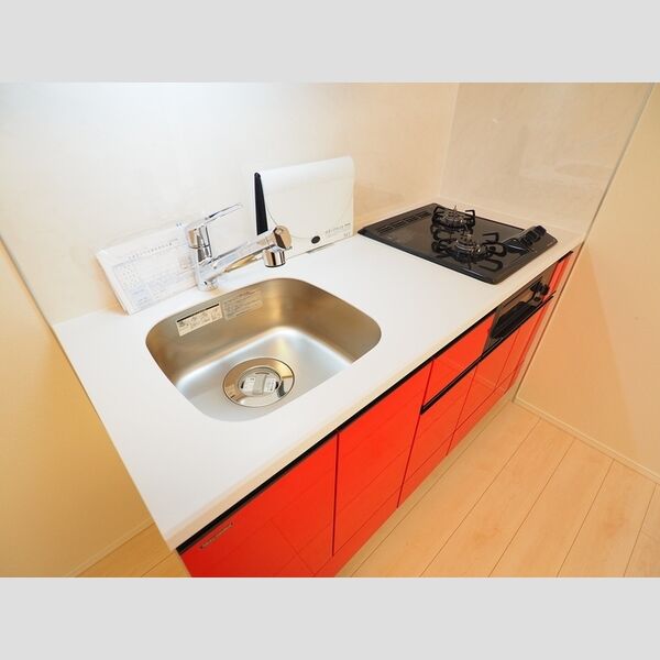 ロイジェントパークス千葉中央1011号室 システムキッチン