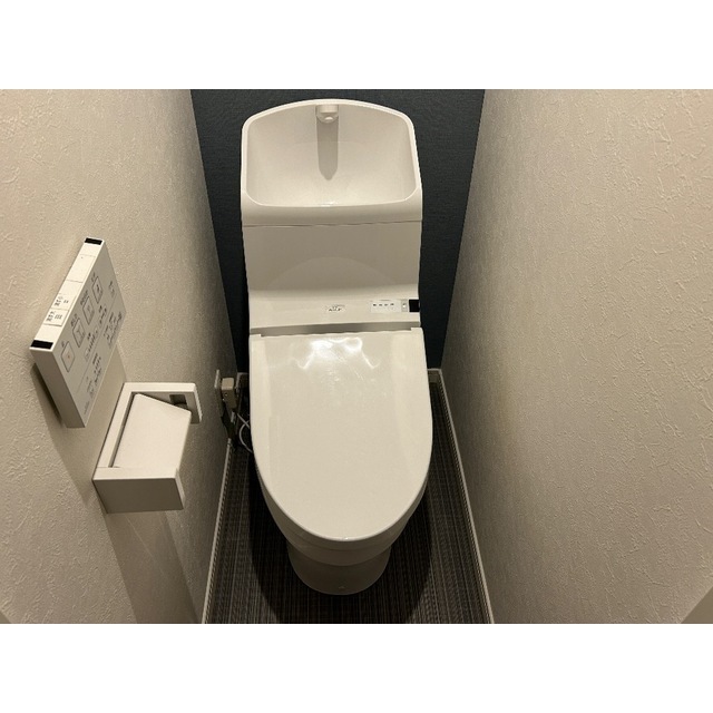 assetⅠ102号室 内観