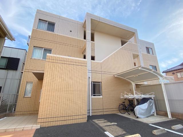 Ｆ．Ｅ．Ｇ　ＳＱＵＡＲＥ（エフ．イー．ジー　スクエア） 外観写真（昼）