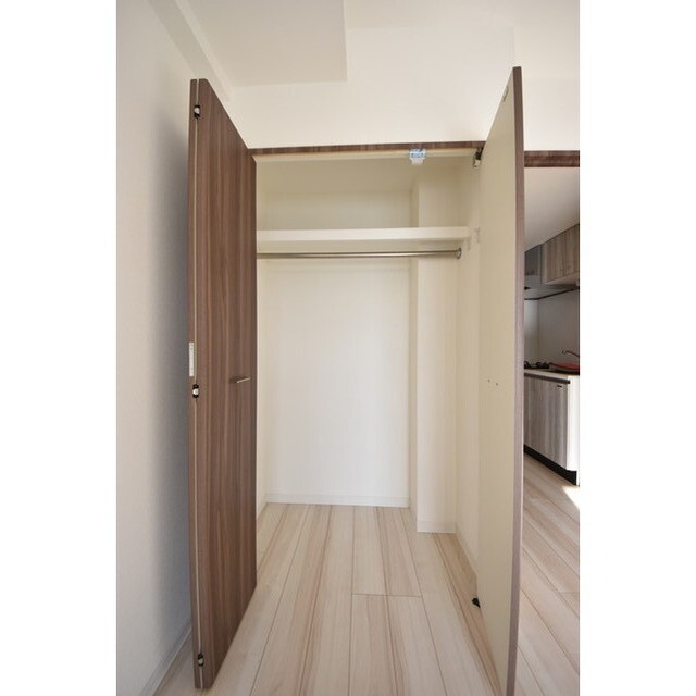 Court Blanche0604号室 内観