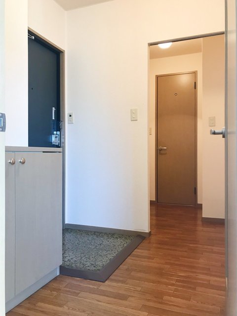 プランドール湘南Ｂ棟 玄関