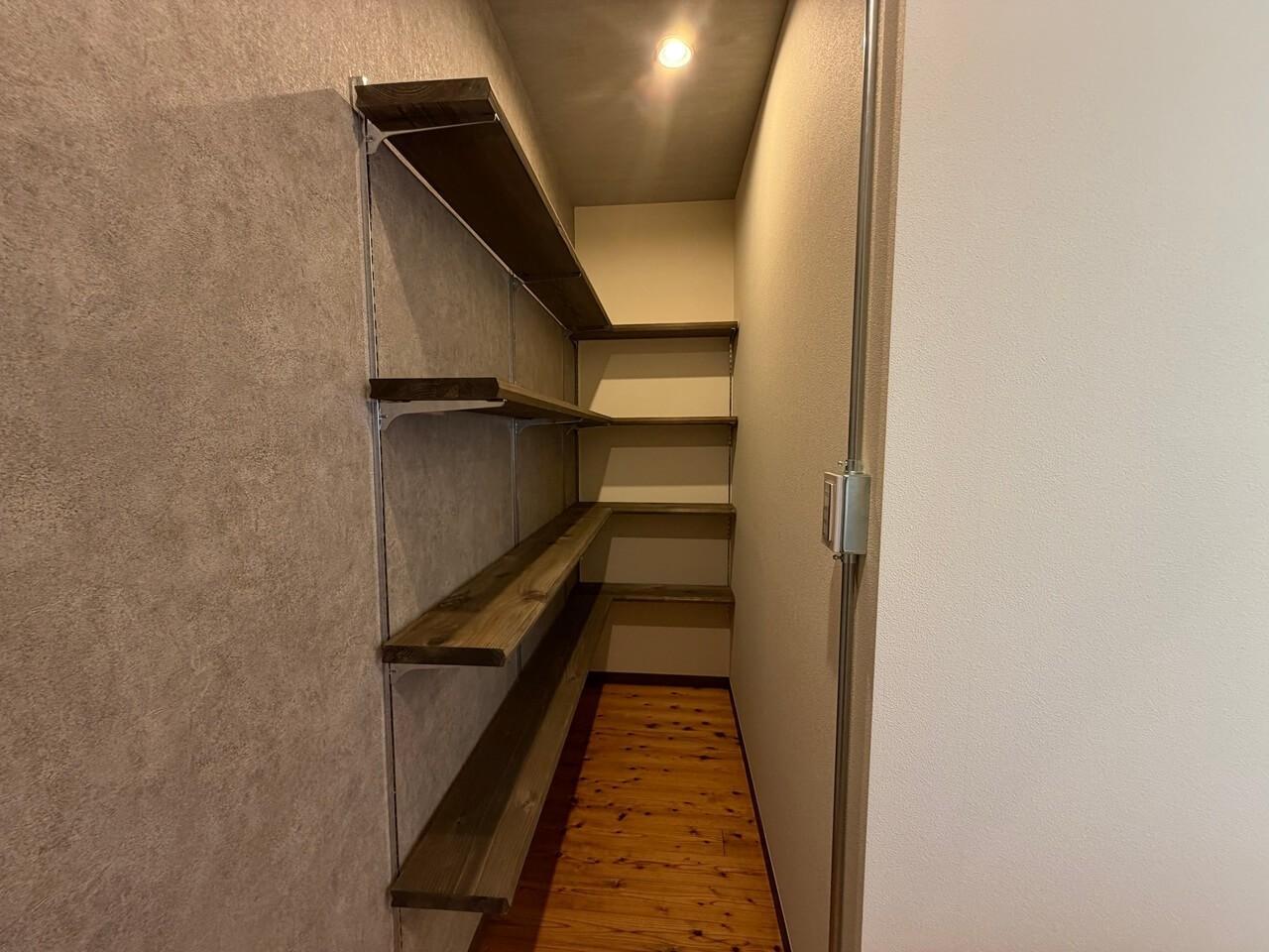 大人の隠れ家ヴィンテージ一軒家 パントリー