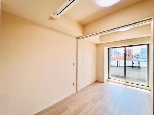 Ｂｒｉｌｌｉａ　ｉｓｔ　町屋7階 リビング