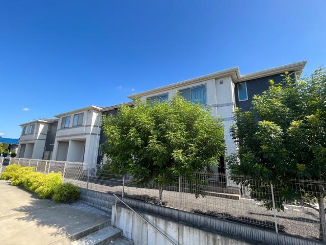 サニーアップヒルズ堂山 外観写真（昼）