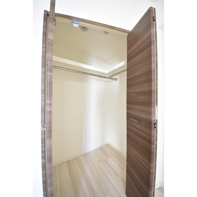 Court Blanche0615号室 内観