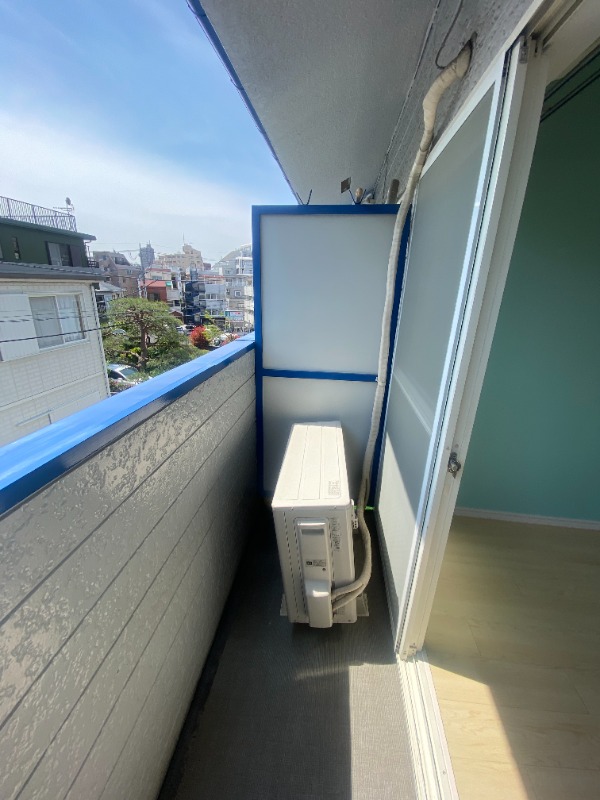 ハイライズA バルコニー