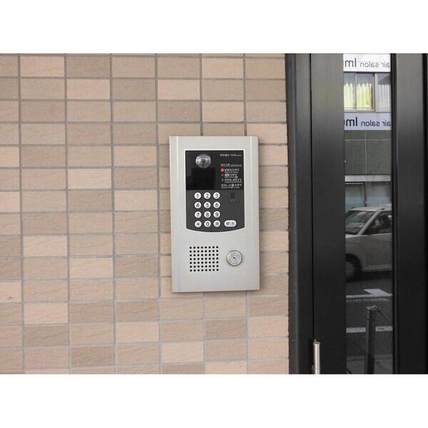 Y.S.T東大宮 エントランス