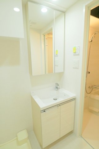 PREMIUM CUBE 池袋要町 内観