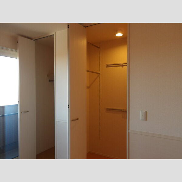 メルベーユⅢ305号室 同建物別部屋の参考画像