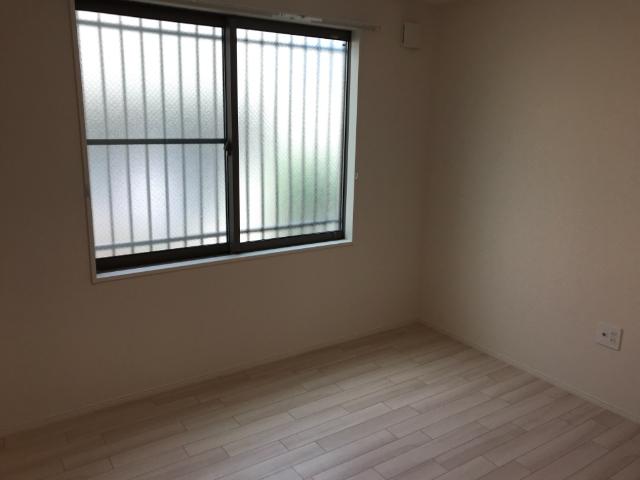 サンライズ 室内