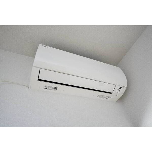 ロイヤルクレセント0403号室 エアコン